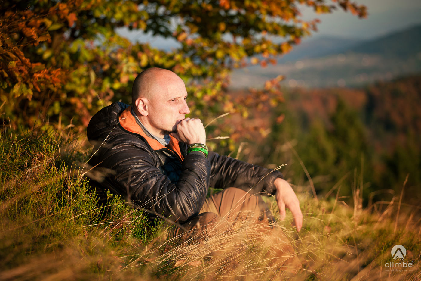 Zachód słońca na Mogielicy. Na szczycie wieży widokowej. Korona Beskidu Wyspowego. Mogielica. Królowa Beskidu Wyspowego. Beskidzkie Wyspy. 102 wyspy