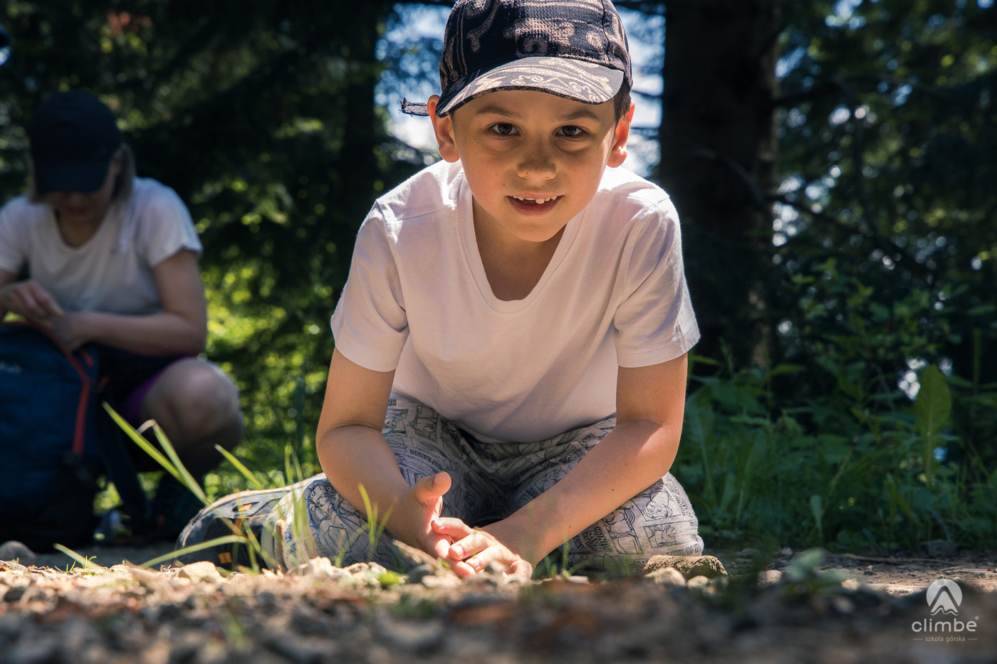 Tobiasz w drodze na Jasień. Korona Beskidu Wyspowego. BEskid Wyspowy